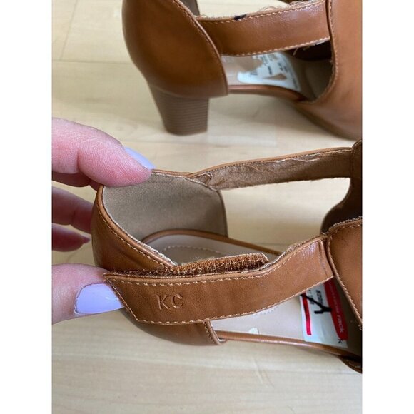 REACTION Kenneth Cole Women New Sandal Block Heel Peep Toe - Picture 9 of 9